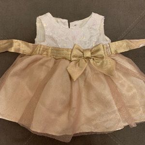 Cream and gold holiday dress for baby girl 🤍✨
